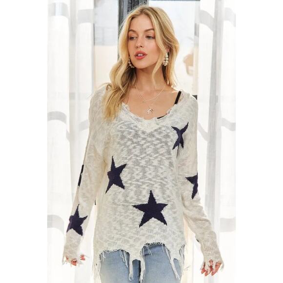 ADORA Distressed Detail Star Pattern Wide V-Neck Lightweight Sweater | Off White - Picture 5 of 5
